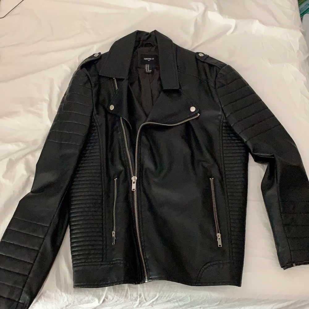 Men’s forever 21 faux leather jacket
